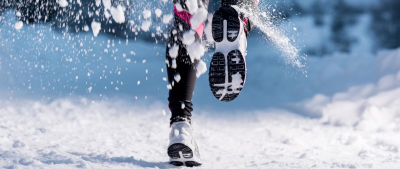 courir sur neige chaussures