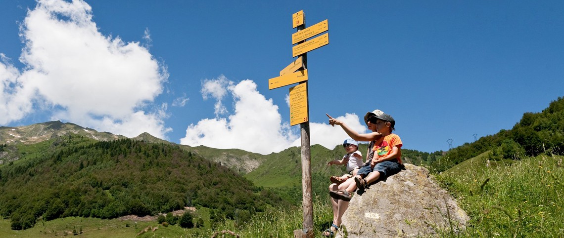 13 Randonnées à Faire Avec Des Enfants ! France Montagnes - Site ...