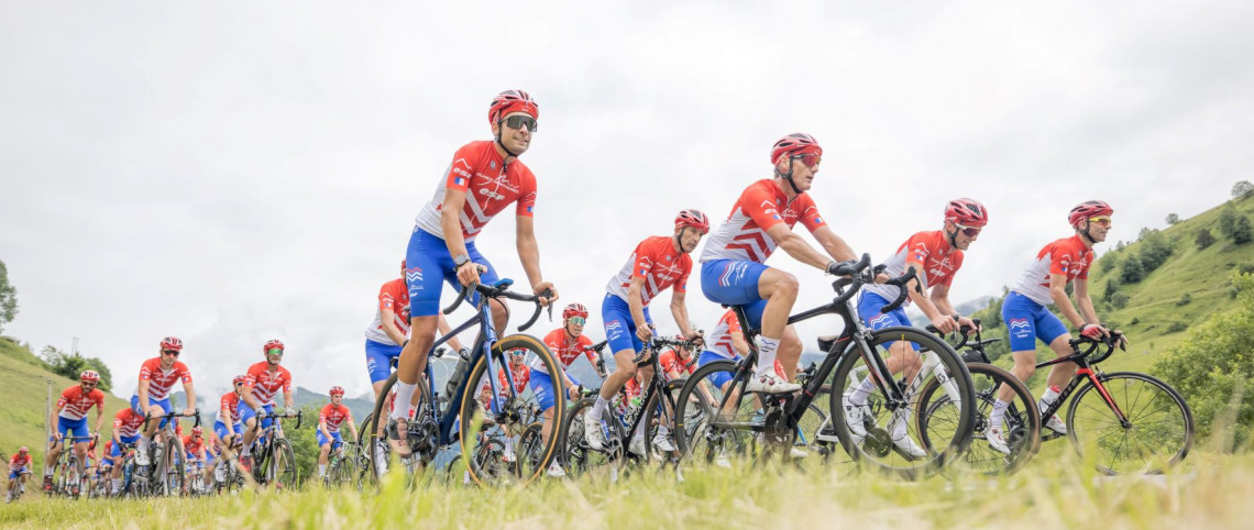 Tour de France 2021 : le peloton France Montagnes en place dans les Pyrénées