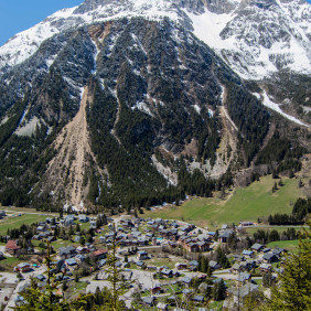 Mont Bochor (2 023 m)