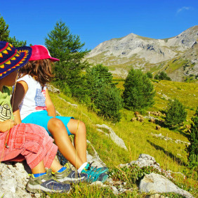 Vacances d'été en famille : découvrir les activités à faire en montagne 